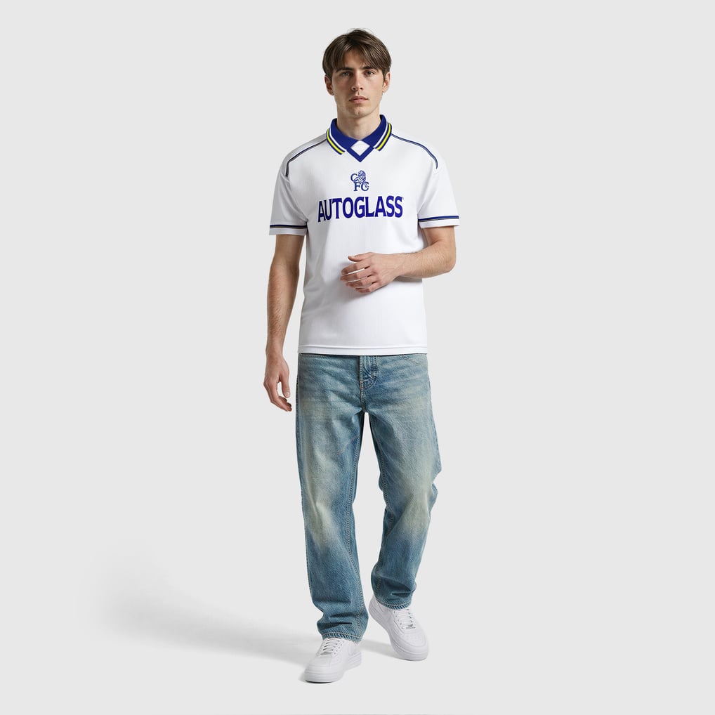 Chelsea 1999 Away Shirt - view 2