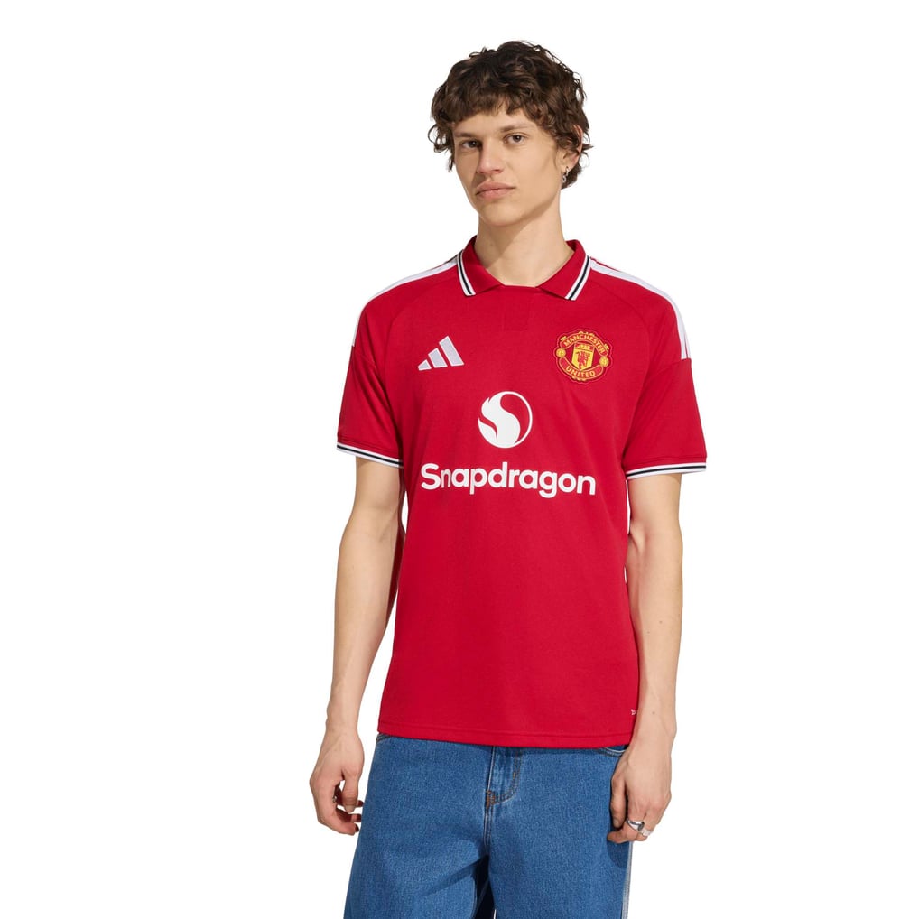 Manchester United adidas Home Shirt 2026-27 - view 2